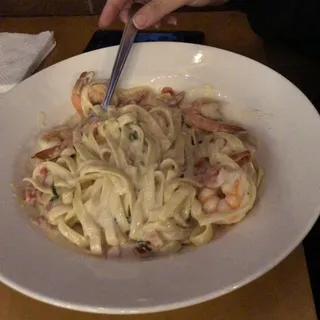 Shrimp Alfredo