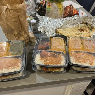 Chicken Tikka Kabab, chicken tandoori, Chile Chicken, Samosa Channa, garlic naans.
