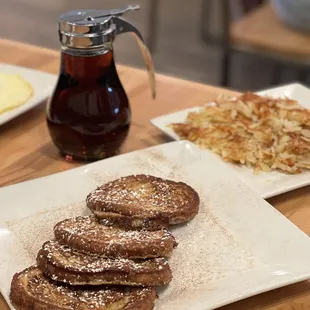 Cinnamon roll French toast ($9) with hash browns! Omg super tasty!