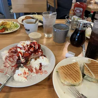 Chicken Pesto Panini