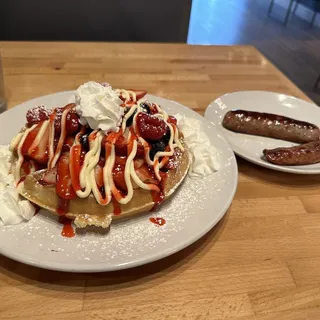 Berries & Waffle w/Berry Sauce