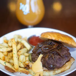 The legendary Juicy Lucy