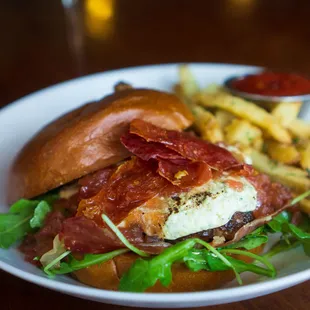 Burger Night - Crispy Prosciutto