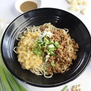 Chengdu Zajiang Noodle with Peas