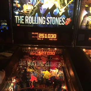 Dining with children?  Games at the Playdium down the hall for kids to play while you dine. Loved the Rolling Stones pinball machine.