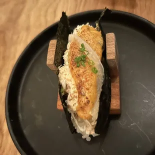 Snow crab hand roll