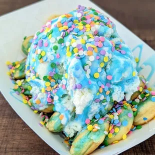 Birthday Cake Dutch Mini Pancakes | Instagram: @telephonesmoothie