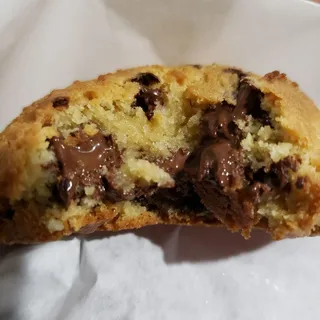 Chocolate Chip Cookie