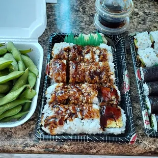 sushi, sashimi, sushi and sashimi, food