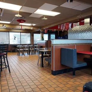Center of the restaurant