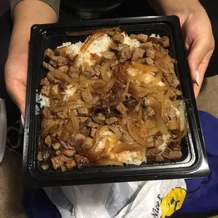 Steak stir fry with grilled onions