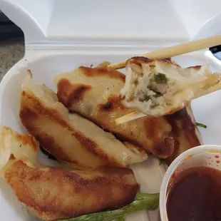 gyoza