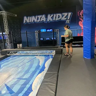 No foam pieces to use on this balance beam