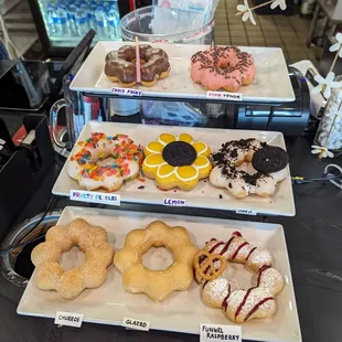 What Ninja Mochi was offering in store (06/26/23) for the Mochi Donut selection :)