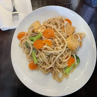 R6. Yaki Udon