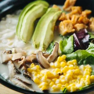 ramen and noodles, food