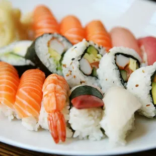 sushi, food, sashimi, sushi and sashimi
