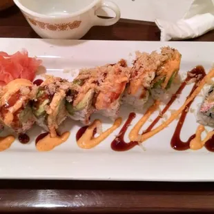 Chief roll sushi rolls.