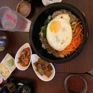 Dolsot Bi Bim Bop