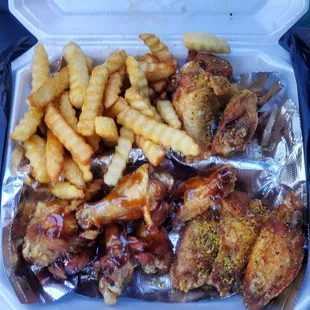 10 wings and french fries