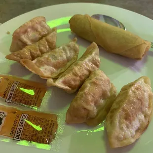Groyza &amp; Spring Roll