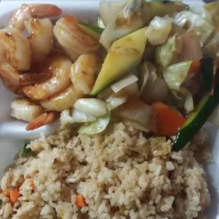 Shrimp Hibachi with fried rice &amp; veggies