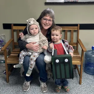 Michelle Keeler &amp; Boys at NVS