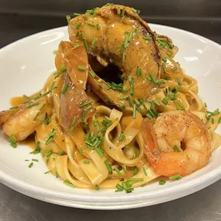Drunken fettuccine lobster