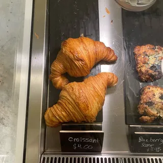 Plain Croissant
