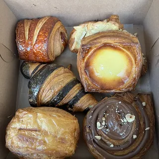 Black Sesame Almond Croissant