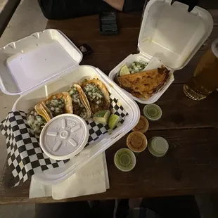 Birria Tacos, Quesabirria