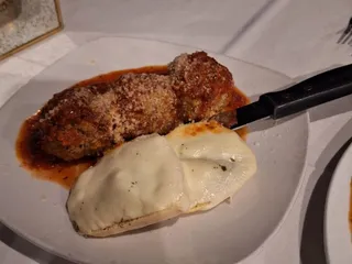 Valentino's Italian Grill