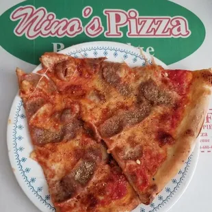 Sausage pizza.