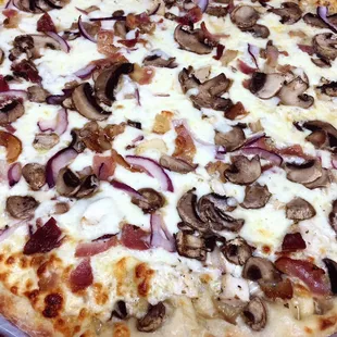 Chicken Alfredo Pizzas