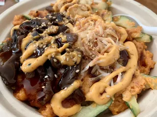 Kaku Sushi & Poké