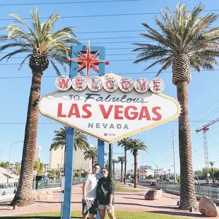10 min walk to the iconic Welcome to Las Vegas sign