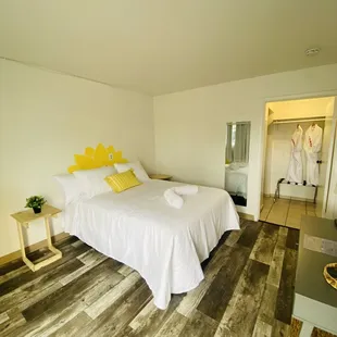 Deluxe Queen pet friendly