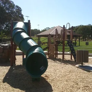 Extra large tunnel slide...I think even a grown up would fit in there!