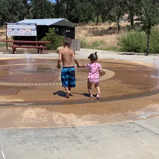 Splash pad