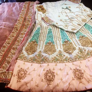 Designer lahenga choli