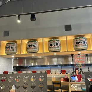 Bar/kitchen viewing area