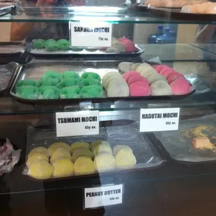Mochi galore!