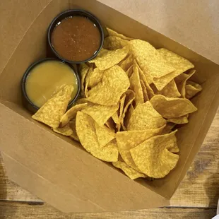 Chips with Queso