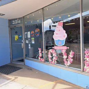 Nissi's Cake Room