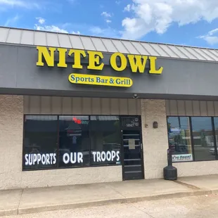 the front of nite owl sports bar and grill