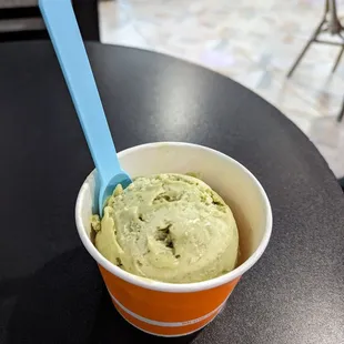 Nitrogen ice cream - pistachio