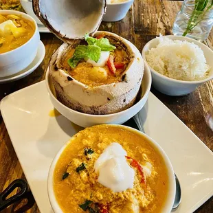 Coconut Seafood Curry &amp; Tofu Massaman Curry