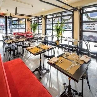 the interior of a restaurant