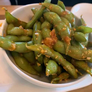 Spicy Garlic Edamame