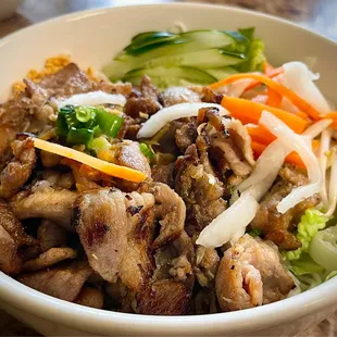 Bun Thit Heo Nuong - Vermicelli with roasted marinated pork